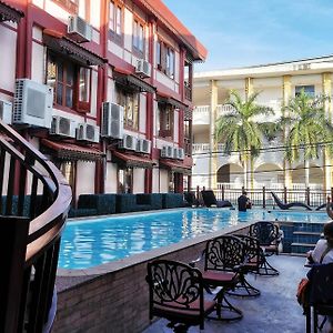 Chanthapanya Hotel